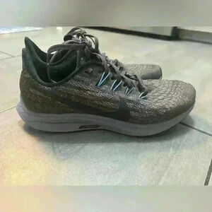 Nike Men's Dark Grey Knit Running Sneakers